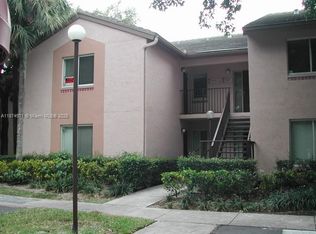 Parc Vista, Miami, FL 33186