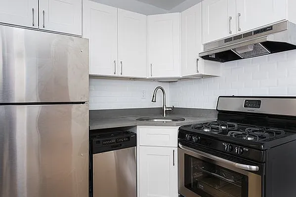 Rented by Bold New York | media 8