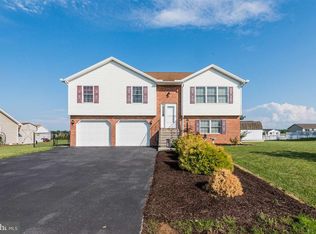 239 Grove Dr, Shippensburg, PA 17257