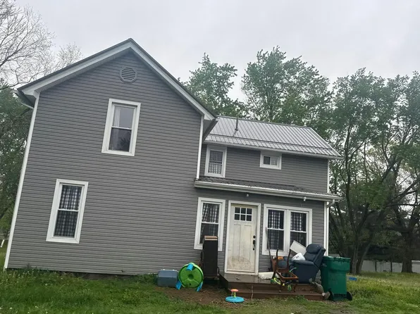 15029 Cenmont St NW, North Lawrence, OH 44666