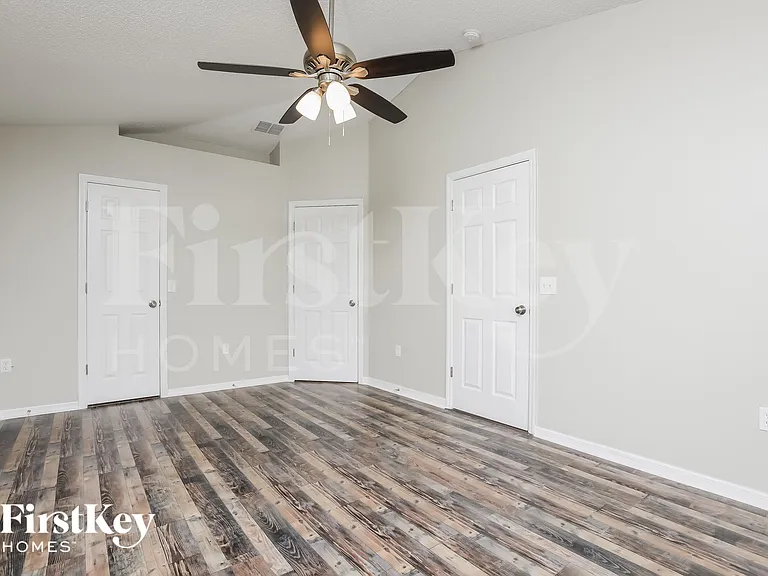 662 Armadillo Dr — Photo 8