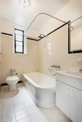 Rented by Sandy Beck, LREB | media 9