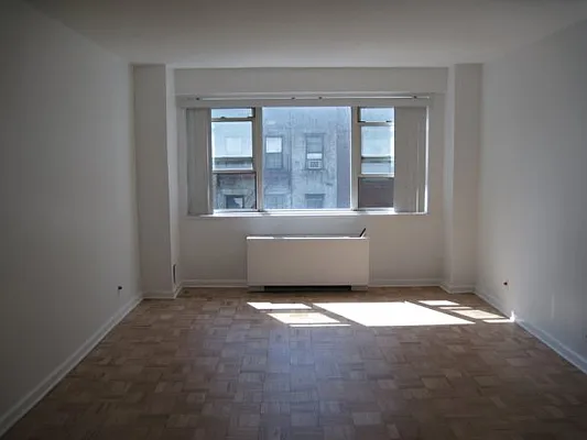 Rented by Noble Realty | media 19