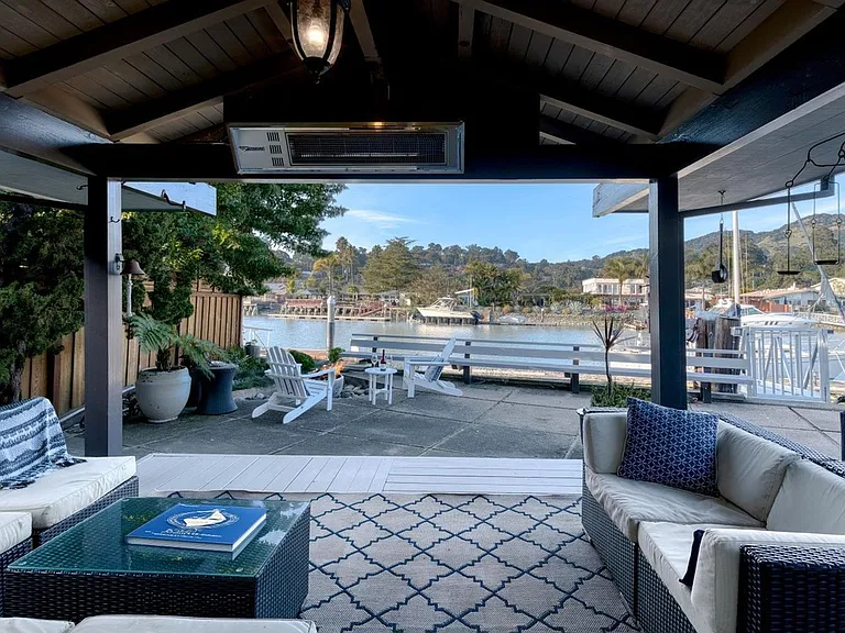 10 Capri Ct — Photo 7