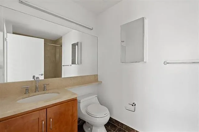 389 Washington St #29C — Photo 4