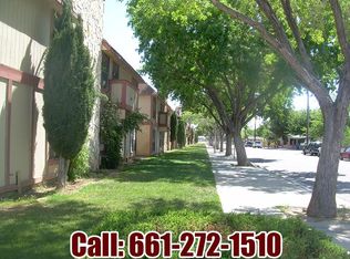 215 E Avenue Q10, Palmdale, CA 93550