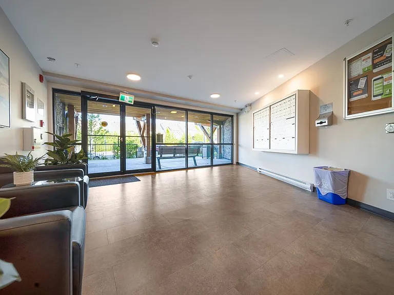 5085 Uplands Dr #401 — Photo 27