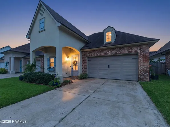 402 Summerland Key Ln, Lafayette, LA 70508