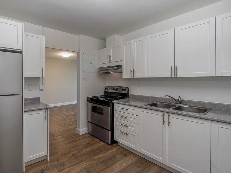 255 Capel St — Photo 8