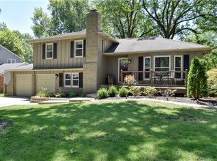 9713 W 93rd St, Overland Park, KS 66212