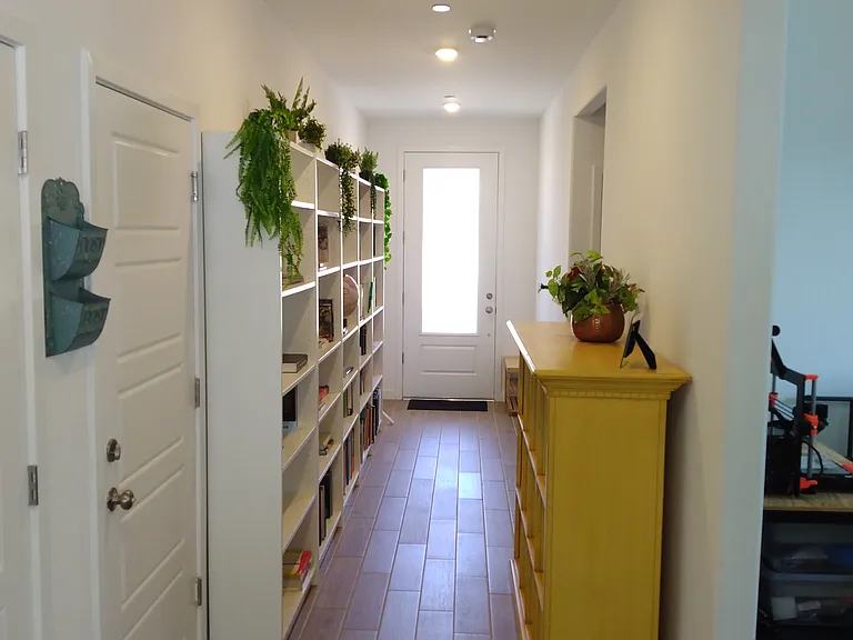 front entrance / hallway
