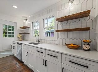 2128 Camp Greene St, Charlotte, NC 28208
