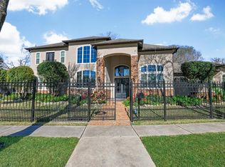 8502 Glenview Dr, Houston, TX 77017