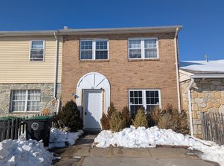 136 Colonial Square Pl #1, Clementon, NJ 08021