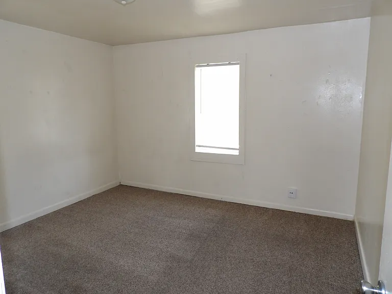 2604 NW Pollard Ave — Photo 6