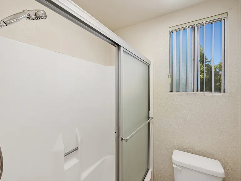 7013 Haskell Ave #203 — Photo 8