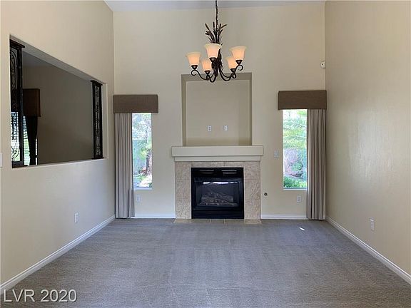 4th image of 10 Dryden Park Ave