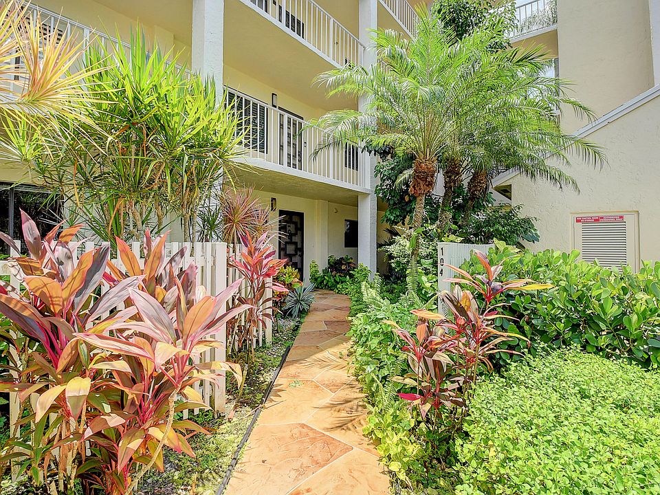 1st image of 7270 Ashford Place #104