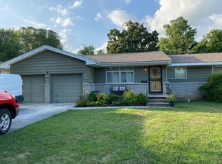 2717 E Portland St, Springfield, MO 65804