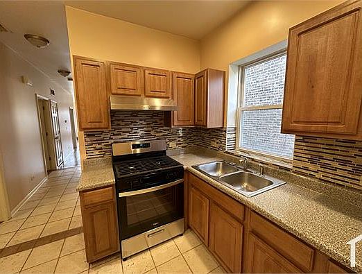 1st image of 4718 W Congress Pkwy #1