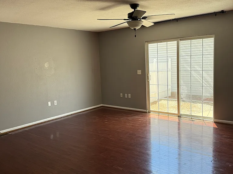 5503 SW Chapella St — Photo 6