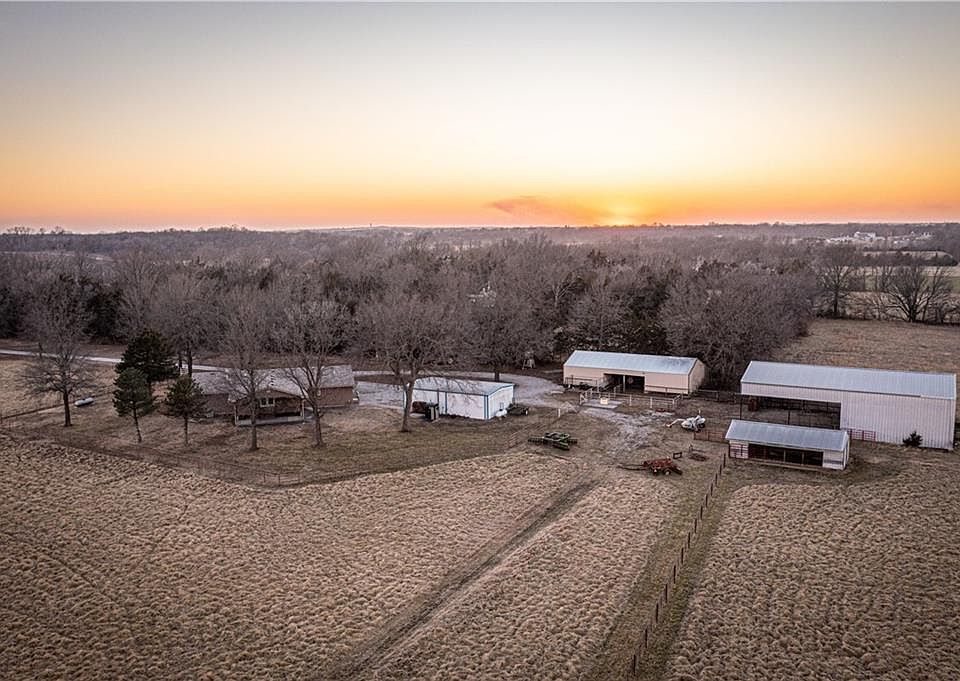 1st image of 6260 183rd Rd