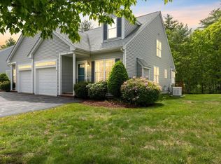 10 Hadleigh Rd, Windham, NH 03087
