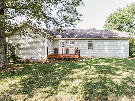 5th image of 225 Vernon Traylor Dr