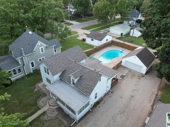 812 W Willow St, Cherokee, IA 51012