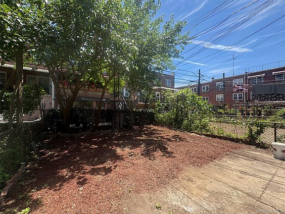 2nd image of 3083 49th Street