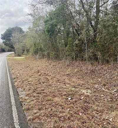 3rd image of Highway 440