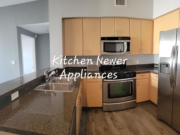 5th image of 445 Island Ave Unit 725