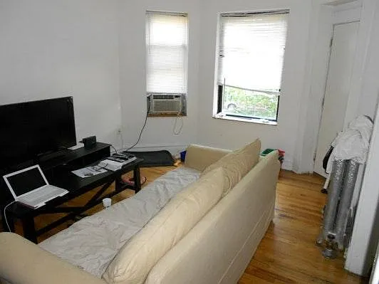 4010 N Kenmore Ave #5D — Photo 1