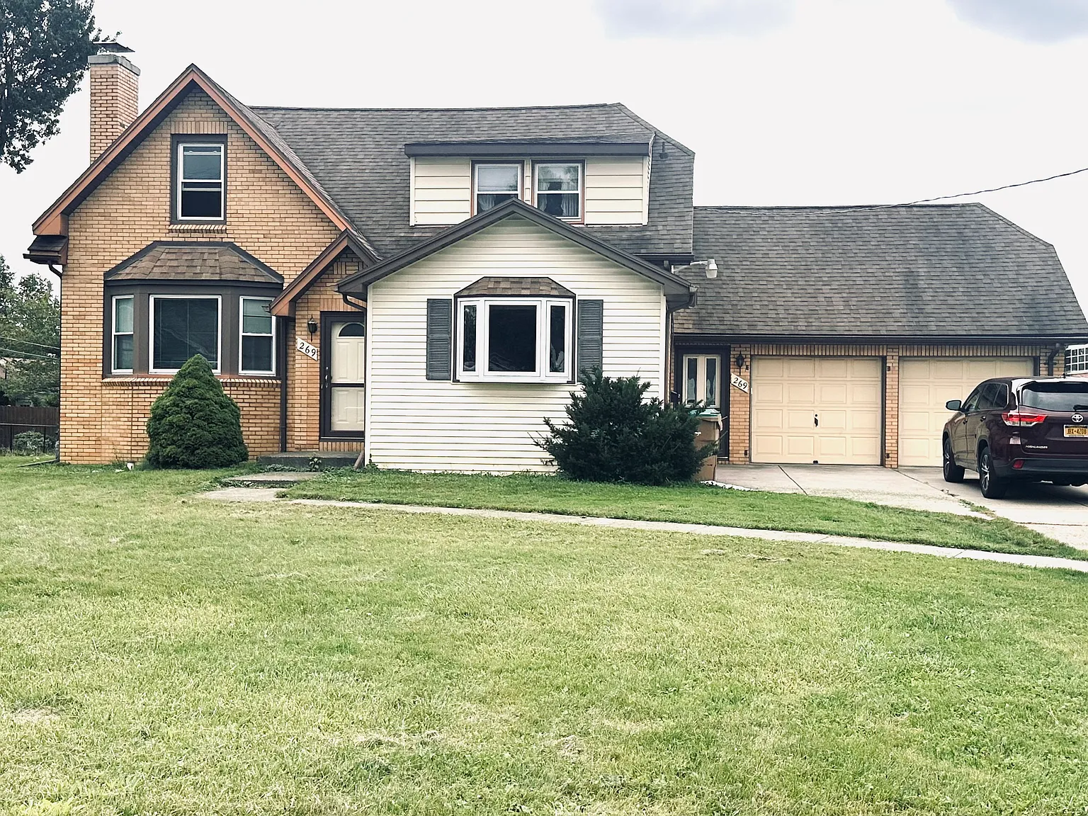 4 bed, 1794 sqft, $2,200 — Photo 2