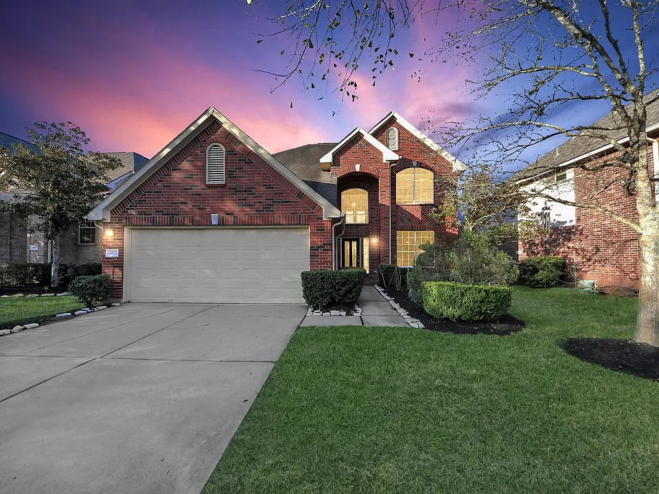 4703 Zachary Ln