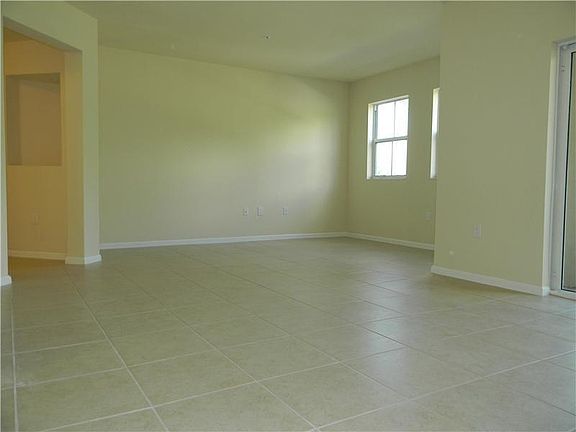 3rd image of 8900 NW 97th Ave