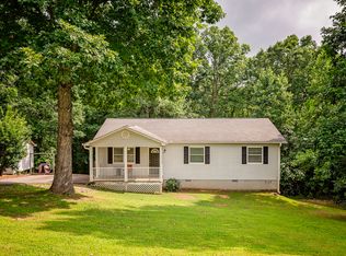 571 River Trace Dr, Dahlonega, GA 30533