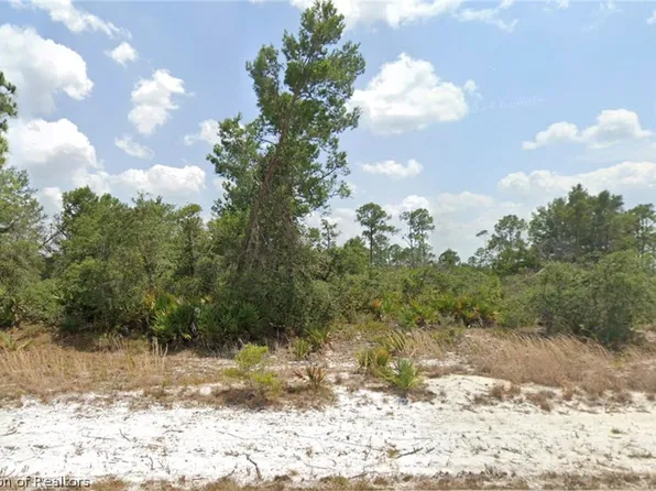 6767 Columbus Blvd, Sebring, FL 33872