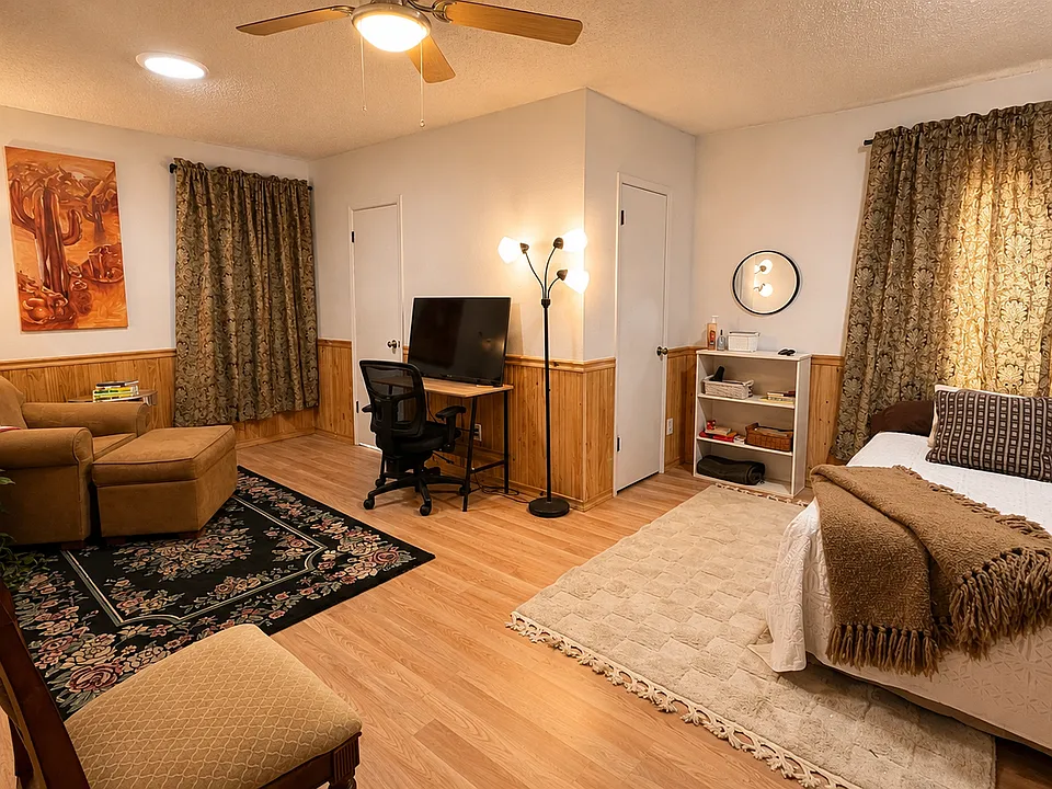 4147 E Villa Maria Dr