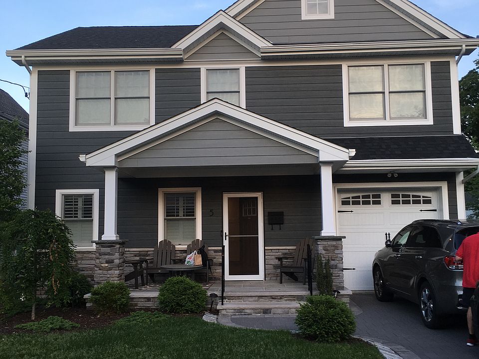 2nd image of 5 Trinity Ct