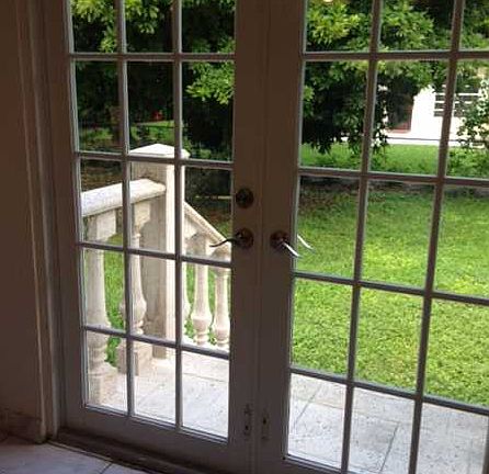 4th image of 341 Candia Ave