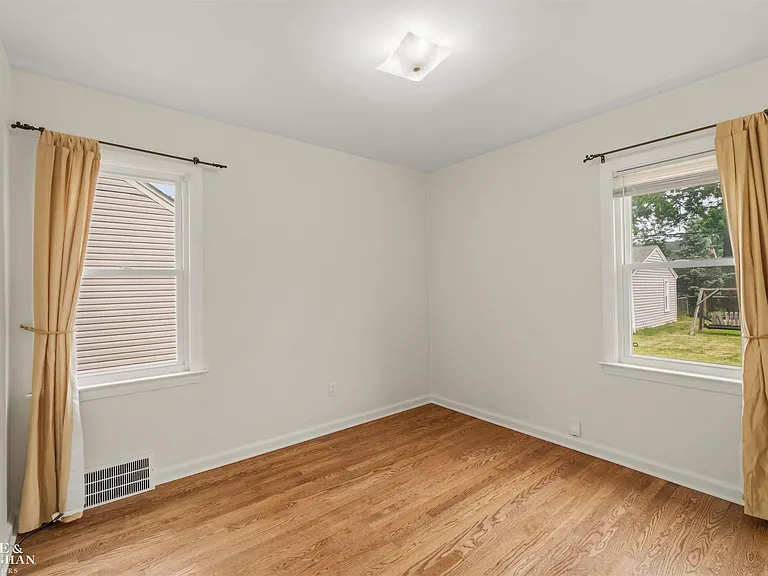 1602 Anita Ave — Photo 20