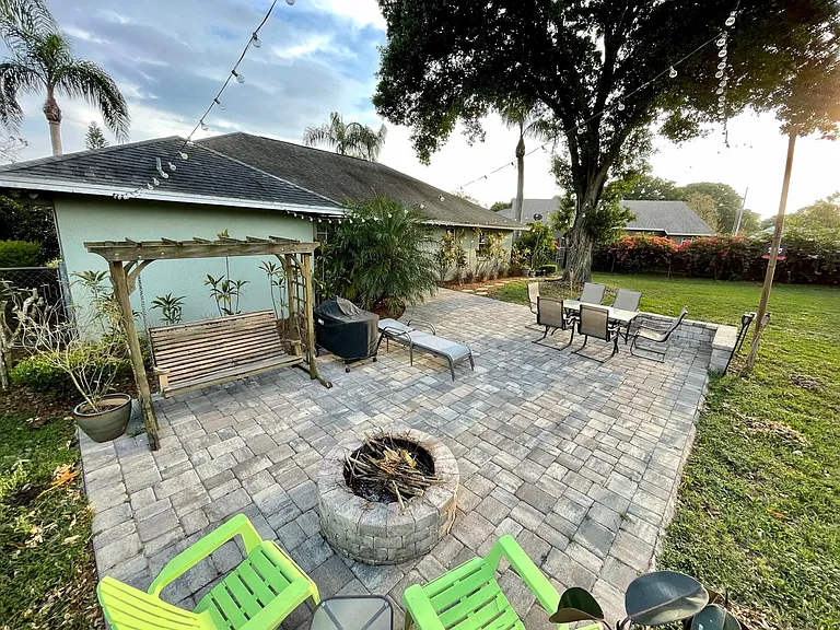 3658 Joshua Ln — Photo 14