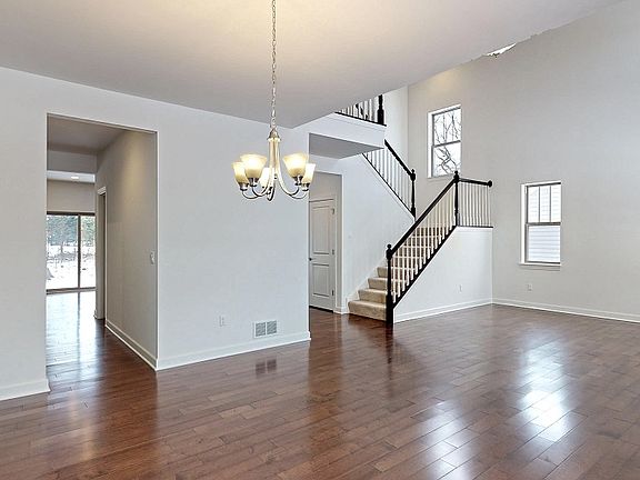 Jericho II - Foyer, Dining Room and Living Room