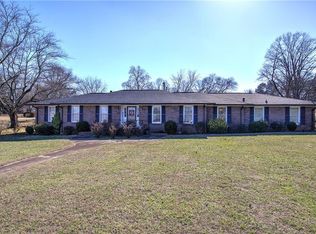 38 Brookwood Dr, Cartersville, GA 30120