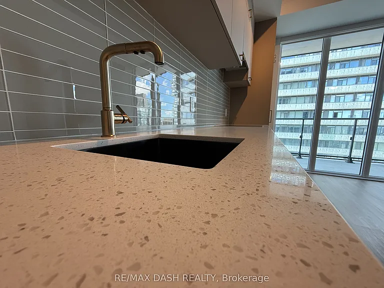 634 Church St #4701 — Photo 16