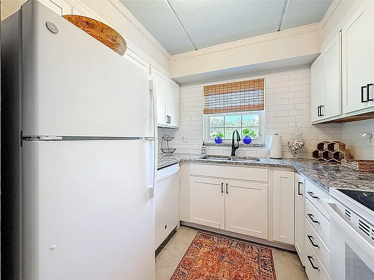 360 N Bayshore Blvd #108 — Photo 15