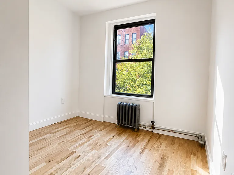 410 E 119th St #4A — Photo 9