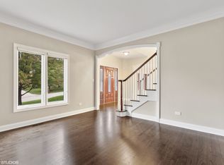 9061 Ridge Ct, Willow Springs, IL 60480