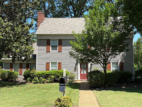 3rd image of 8714 Pepper Bush Ln